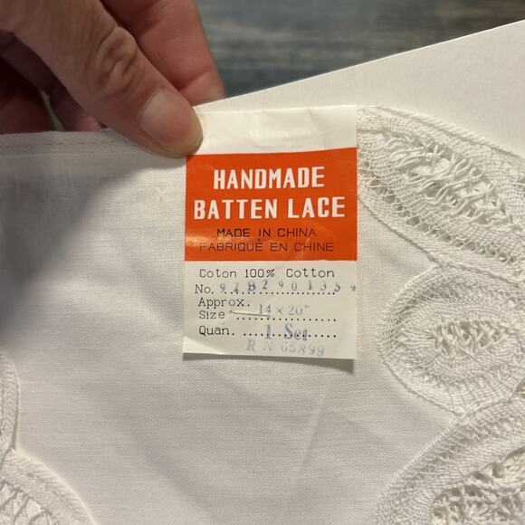 Vintage Battenburg Lace white Placemats & cloth Napkins NEW Set Of 4 - Picture 4 of 6